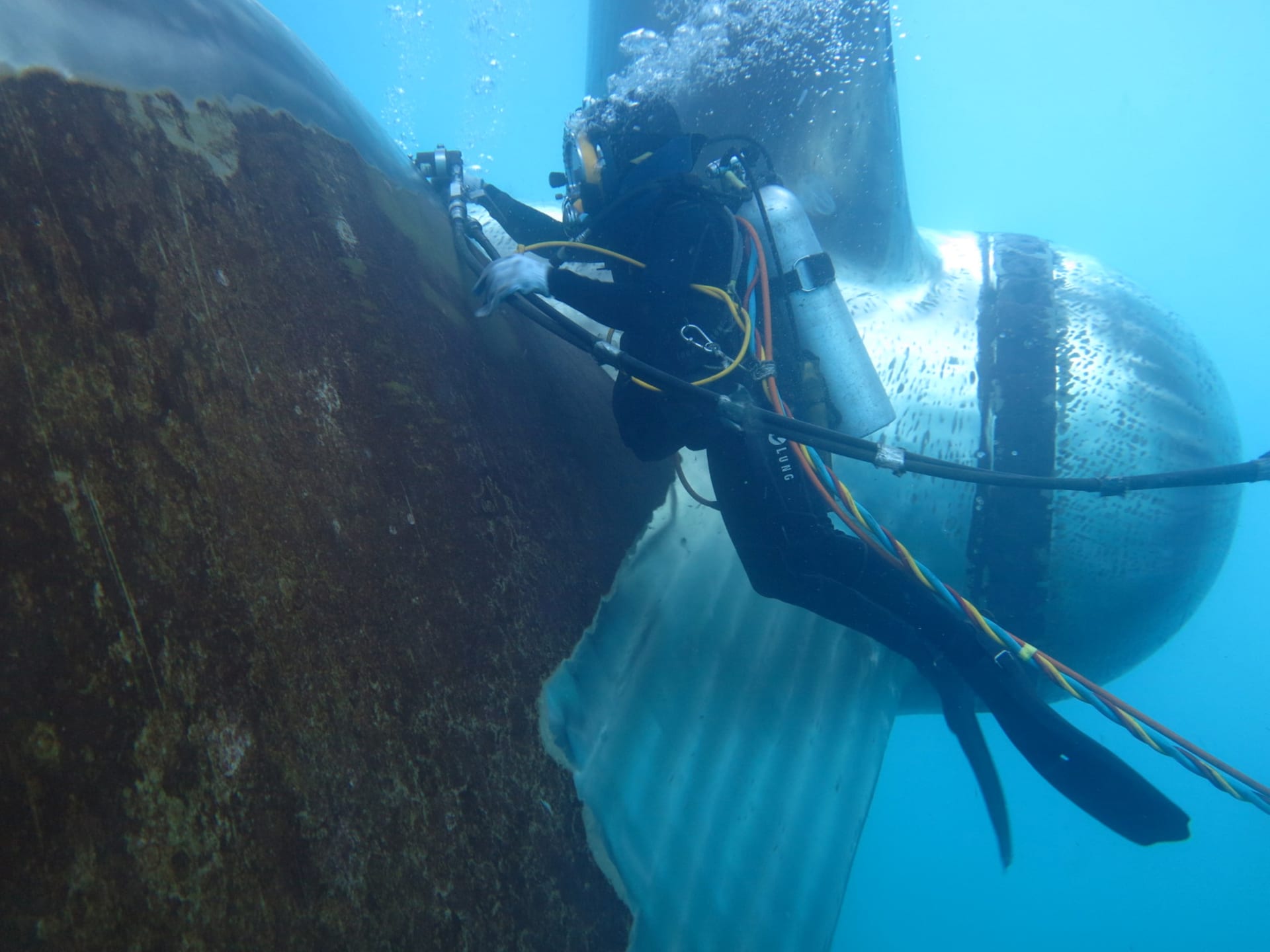 Inspección, Mantenimiento y Reparación de Buquetanques y Cruceros